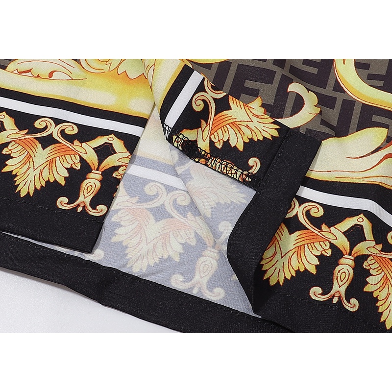 Áo Sơ Mi Ngắn Tay Dáng Rộng In Biểu Tượng Versace Màu Vàng Đen Bắt Mắt Sang Trọng Giản Dị