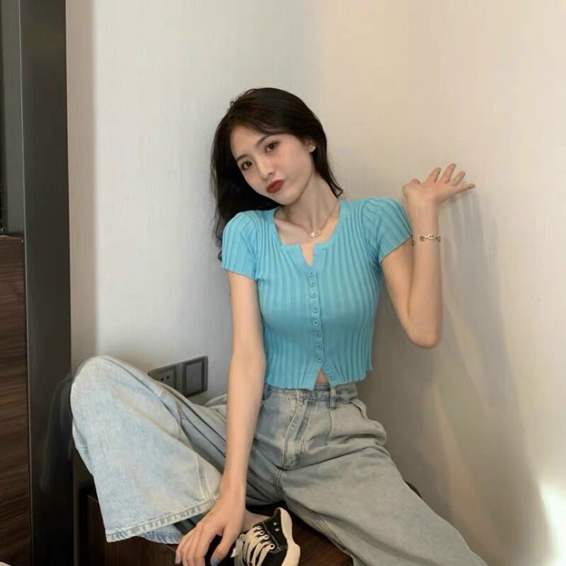 Áo len tăm body khuy cúc dọc tôn dáng