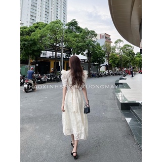 Đầm maxi ren kem dáng dài