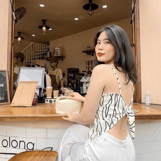Áo yếm đi biển