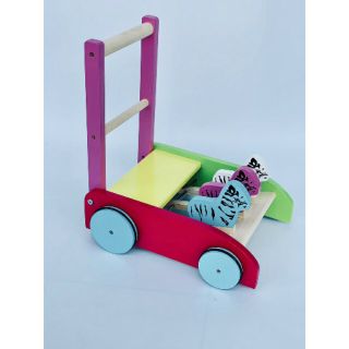 Xe tập đi 3 con ngựa bằng gỗ loại tốt