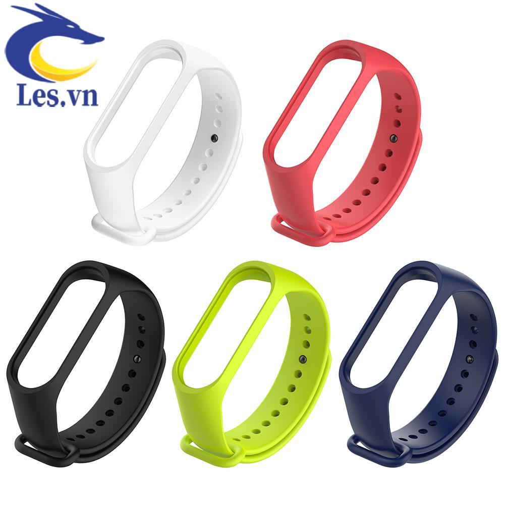 Dây Đeo Thay Thế Chất Liệu Silicone Cho Xiaomi Miband 3 4