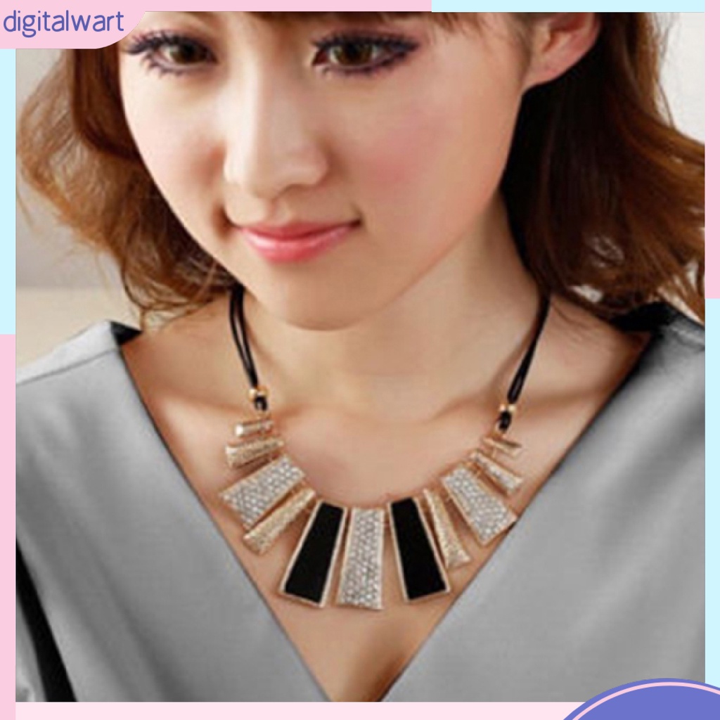 Vòng Cổ Kiểu Dáng Thời Trang Độc Đáo Cho Nữ