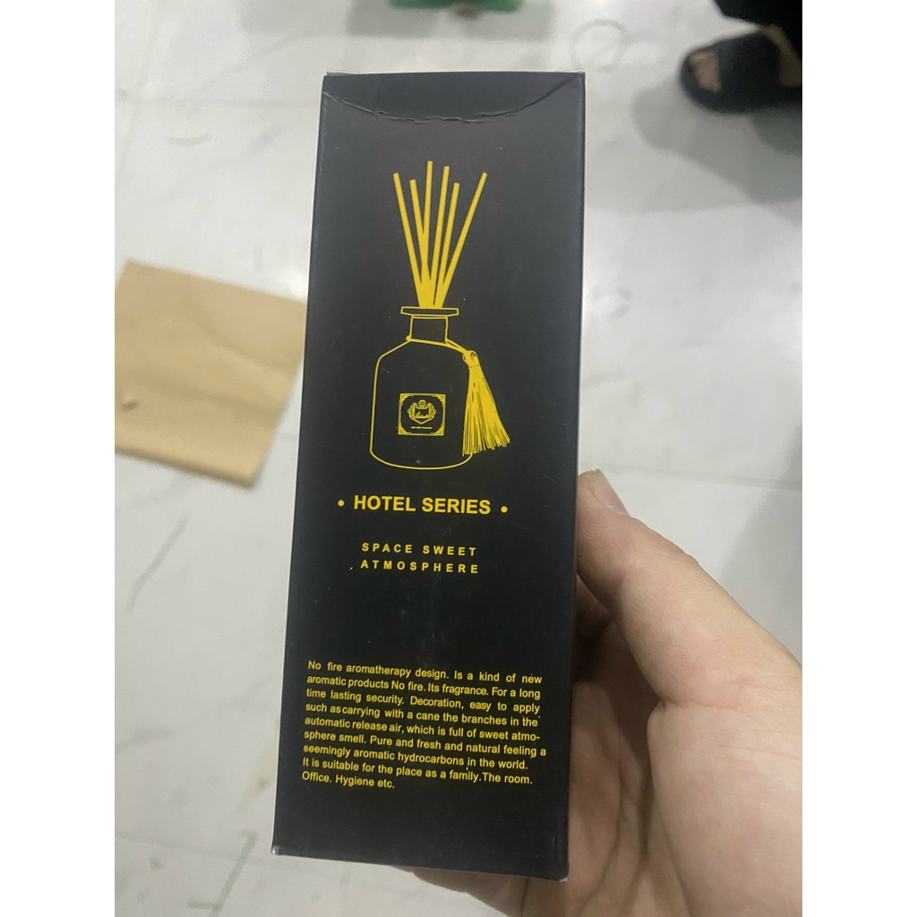 Tinh Dầu Thơm Phòng Khuếch Tán HGVN Màu Đen Sang Trọng #259