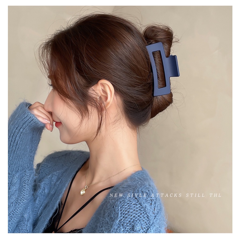 Kẹp Tóc Dạng Kẹp Hình Cá Mập Cỡ Trung Chất Lượng Cao Cho Nữ