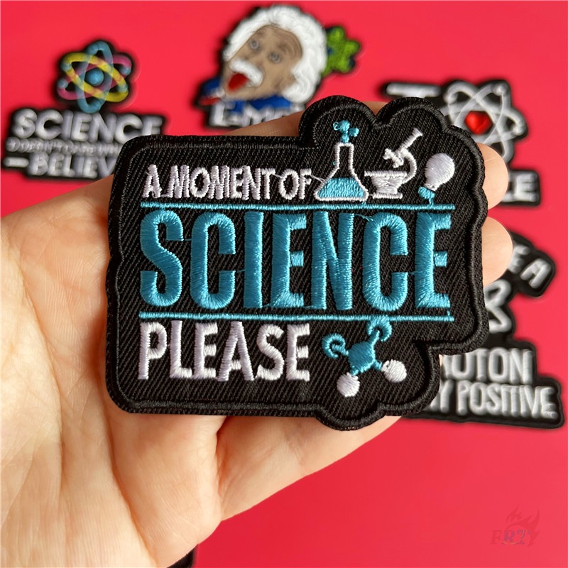 ☸ Sticker Ủi Thêu Chữ I Believe In Science ☸ 1 Miếng Dán Ủi Quần Áo Hình Einstein
