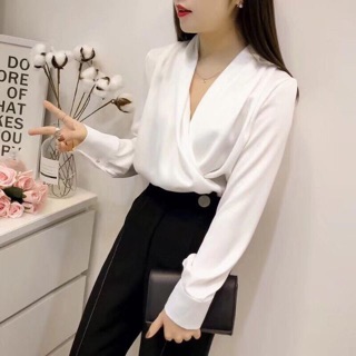 Áo sơ mi lụa cổ đổ