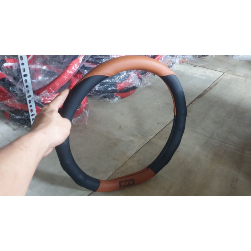 Bao da tay lái D Cut cho Suzuki Xl7, Ertiga, Swift