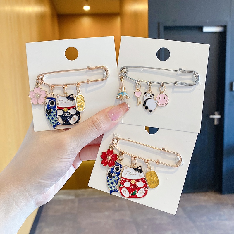 Ghim cài áo phong cách hoạt hình đáng yêu cho nữ