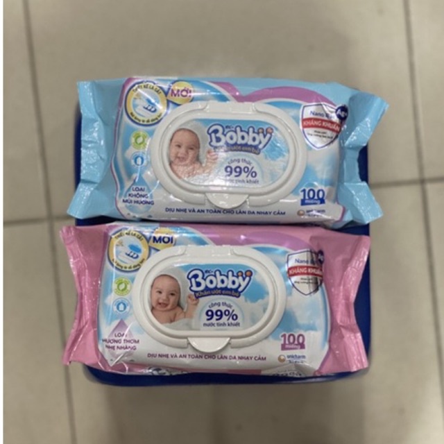 Combo 2 Khăn giấy ướt Bobby 100 tờ