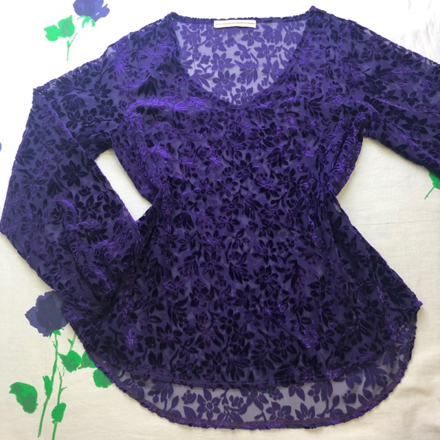 Áo Kiểu Nữ 9West Vintage America Jeans Voan Kính Nhung Đen Tay Dài Bo Thun Nhún Nhẹ Vạt Bầu - Freesi