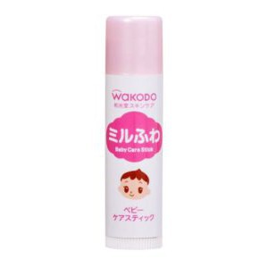 Son dưỡng môi Wakodo cho bé