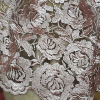 Vải ren cao cấp