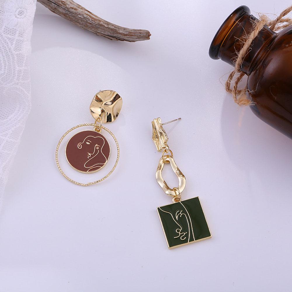 Bông Tai Bất Đối Xứng Hình Khuôn Mặt Độc Đáo Thời Trang