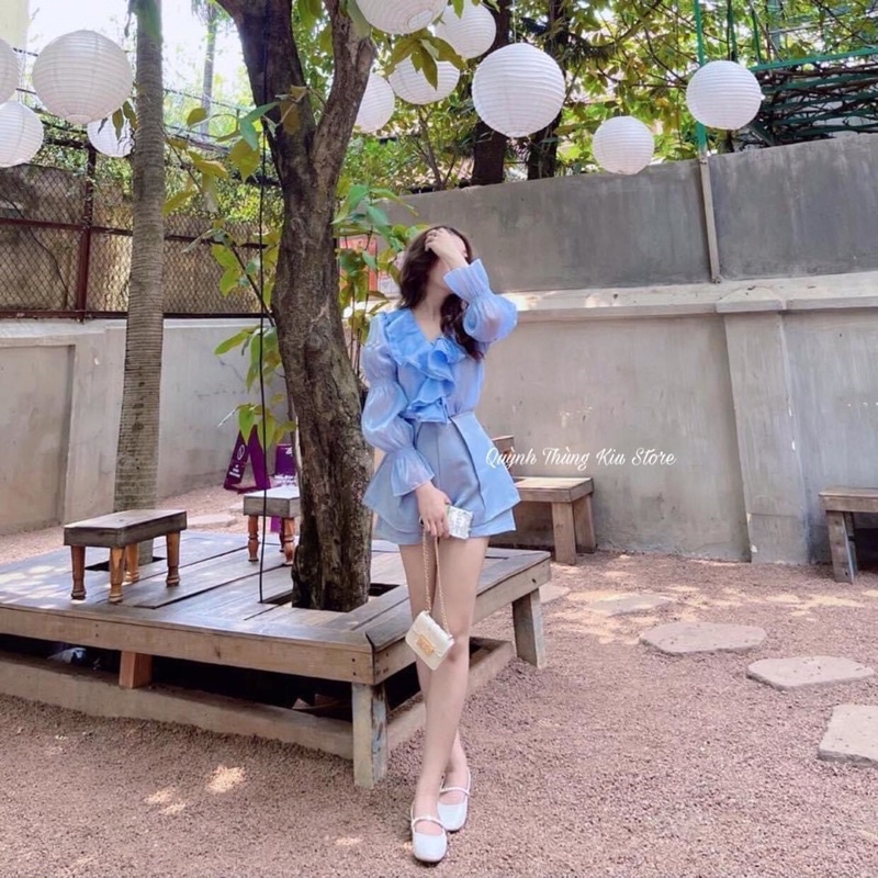 Set áo tơ cổ V bèo tay nhún + short xanh giả váy