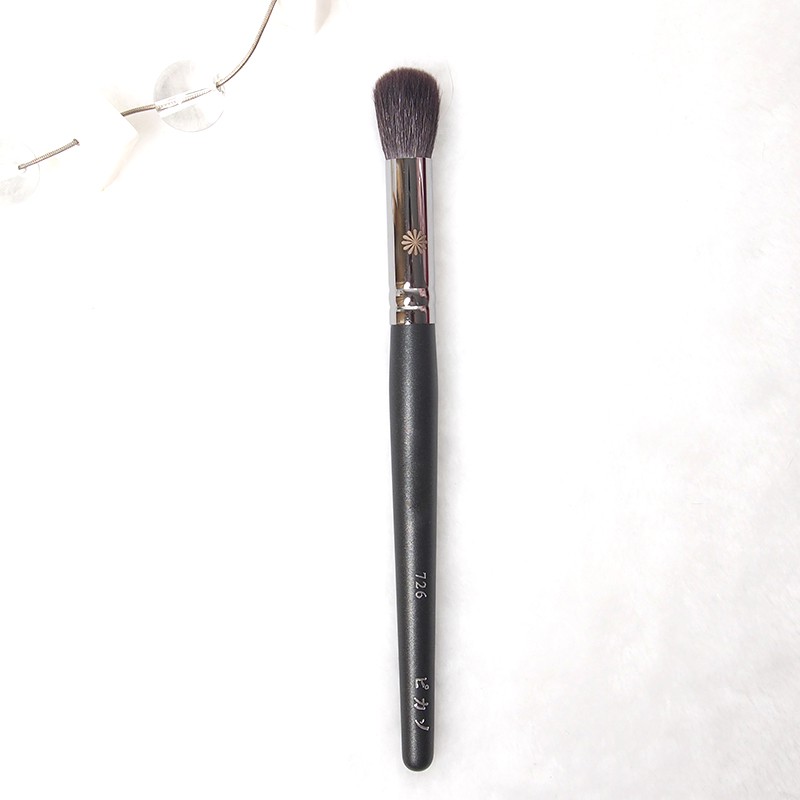 Cọ Trang Điểm Phấn Bắt Sáng Đầu Tròn In Hình Sóc Picasso 726