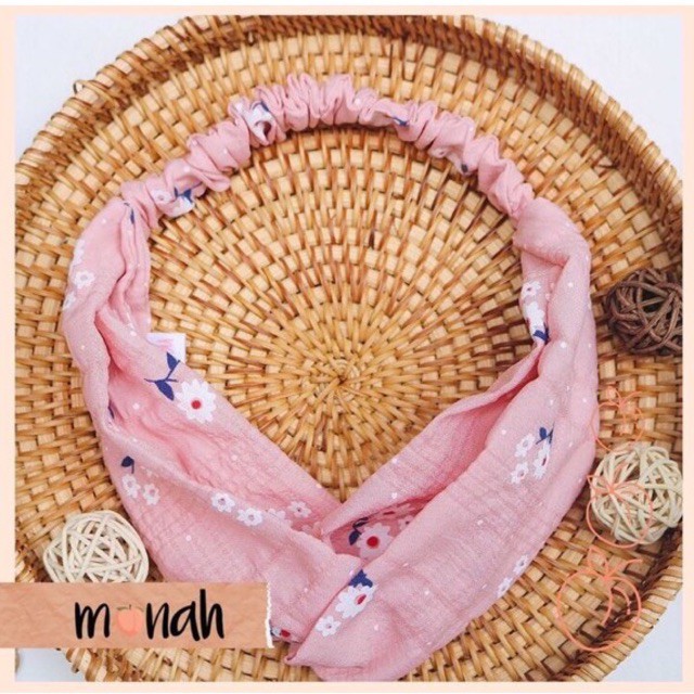 Phụ kiện tóc băng đô turban nữ chất liệu lụa cotton hồng nude hoa trắng trang nhã