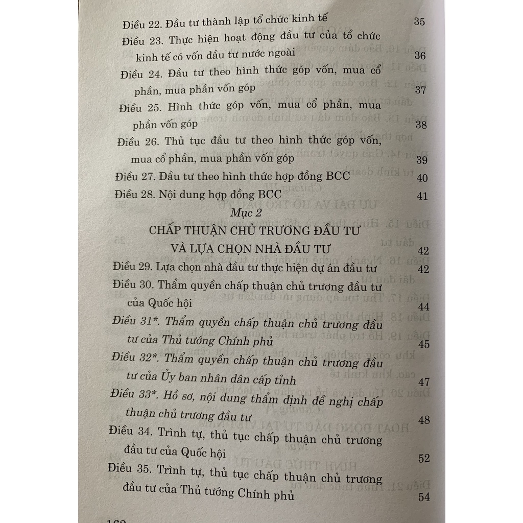 Sách Luật Đầu Tư