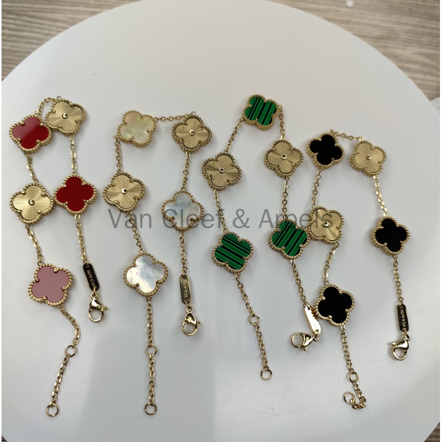 Vòng Tay Alhambra Cổ Điển 5 Màu Vàng Trắng Cho Mẹ