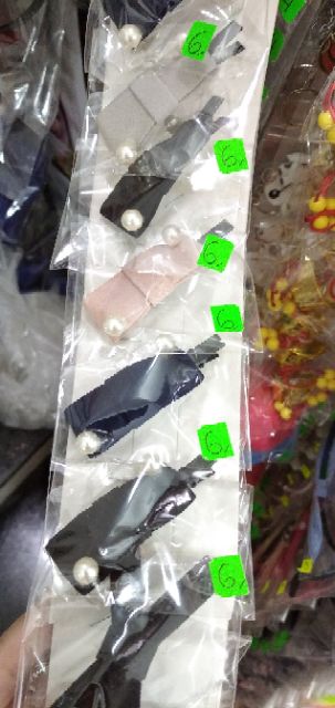 Đủ mẫu. Combo 10 kẹp tóc nhiều kiểu như hình.