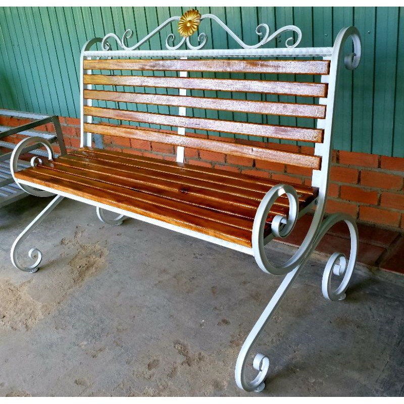 Ghế dài sắt nghệ thuật kết hợp gỗ tự nhiên