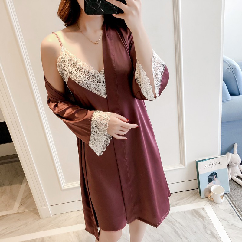 Set Đầm Ngủ Hai Dây Cổ Chữ V Phối Ren + Áo Choàng Chất Liệu Lụa Lạnh Quyến Rũ Cho Nữ | BigBuy360 - bigbuy360.vn