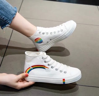 Giày thể thao nữ cổ cao cầu vồng