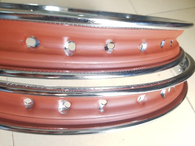 Cặp vành union size 17 lắp các dòng xe honda yamaha Suzuki sản phẩm union VD như hình