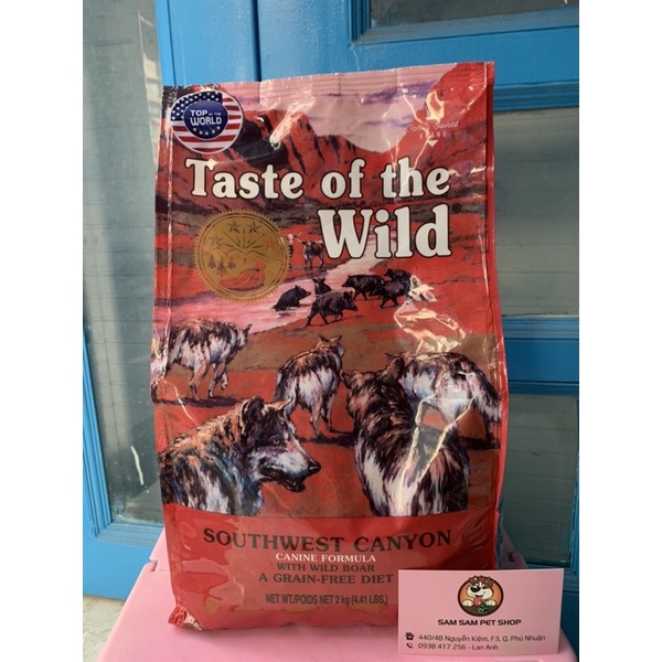 Thức ăn hạt khô cho chó Taste Of The Wild Southwest Canyon vị heo rừng nướng 2kg