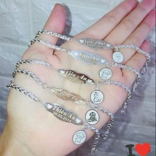 Lắc bạc khắc chữ cho bé theo yêu cầu