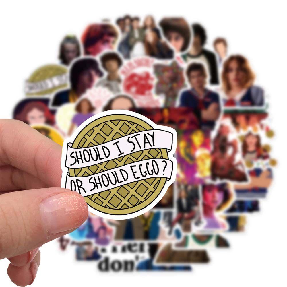 Bộ 50 Miếng Dán Trang Trí Vali / Laptop / Vali Họa Tiết Nhân Vật Hoạt Hình Stranger Things