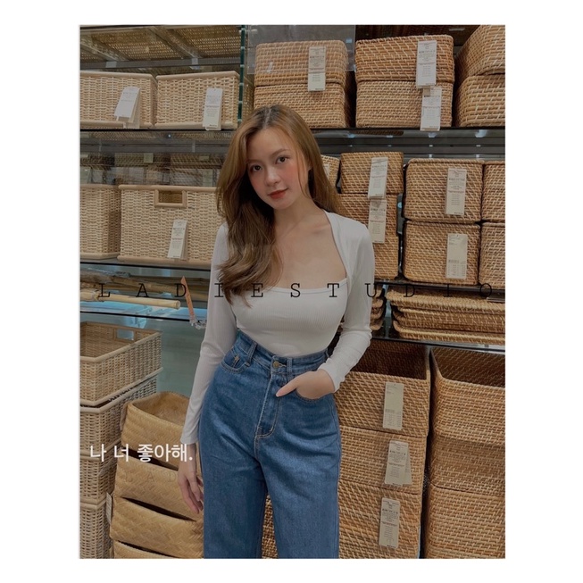 [Hàng có sẵn] Quần Jean Trơn Cạp Cao Hai Màu Chất Dày Dặn Lên Dáng Cực Chuẩn Dài 105cm Nha | BigBuy360 - bigbuy360.vn