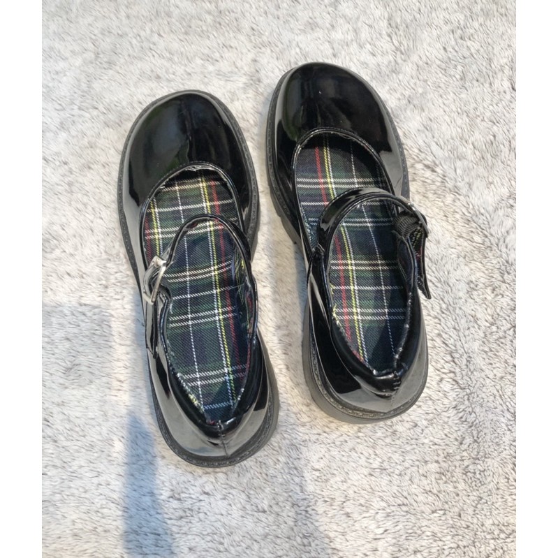 [ Thanh lý ] Giày Lolita đen bóng lót sọc caro | BigBuy360 - bigbuy360.vn