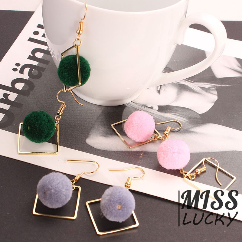 Bông tai phong cách cá tính thời trang dành cho nữ