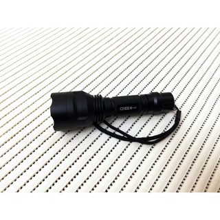 ĐÈN PIN ULTRAFIRE C8 CREE Q5