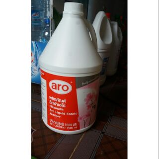 Nước giặt Aro Thái Lan.