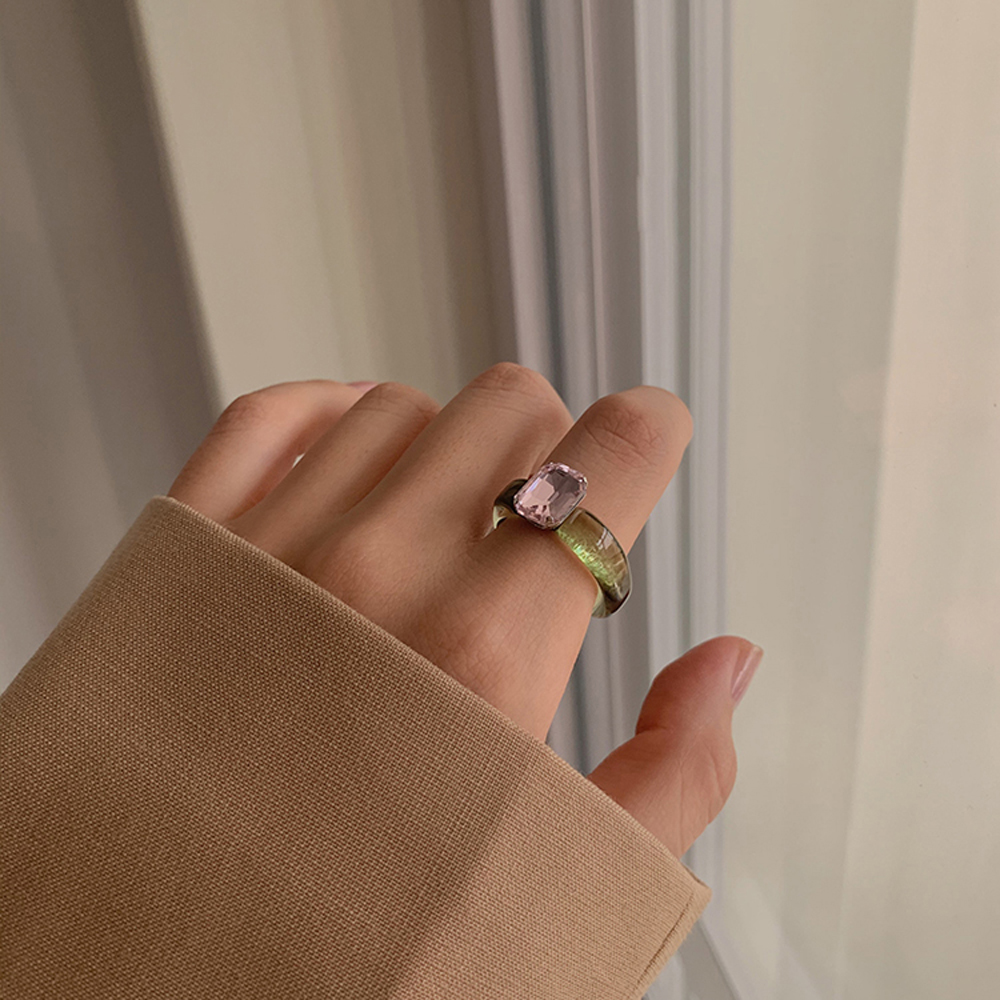 Nhẫn đeo tay resin đính đá phong cách retro cho nữ