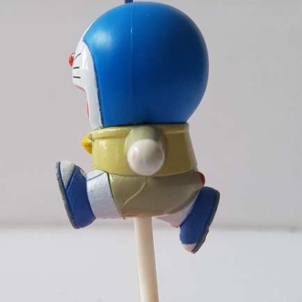 Đồ chơi mô hình Doraemon - Chơi thể thao