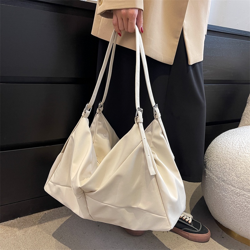 Túi Tote Đeo Chéo Vai Sức Chứa Lớn Bằng Vải Nylon Màu Xanh Dương Thời Trang Mới Dành Cho Bạn Nữ