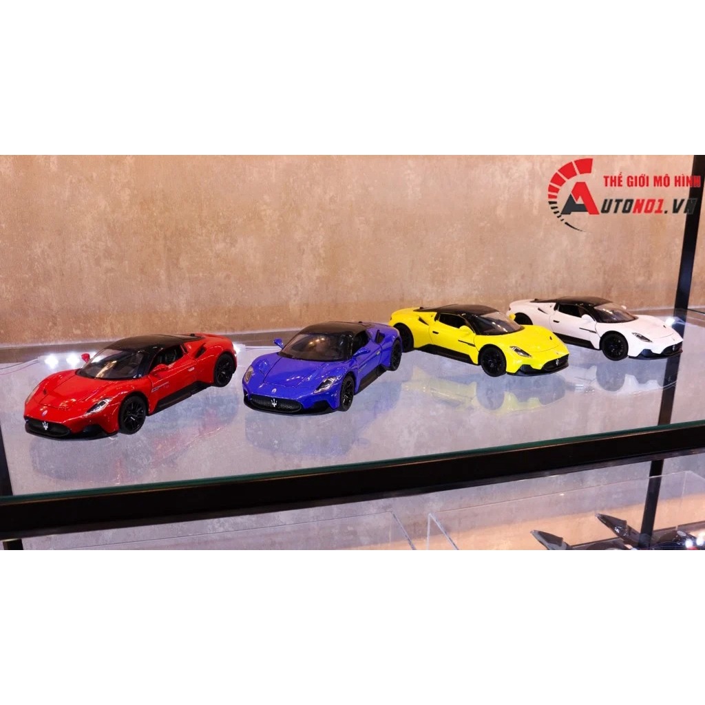MÔ HÌNH XE MASERATI MC20 1:32 DOUBLE HORSES 7990