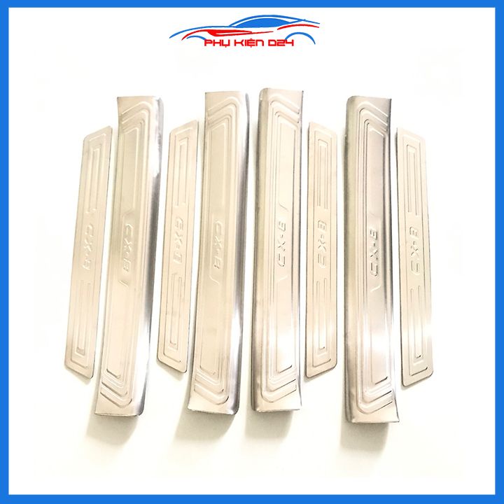 Bộ ốp bậc cửa trong ngoài nẹp bước chân CX-8, CX8 2019-2020-2021-2022 Inox chống trầy trang trí xe