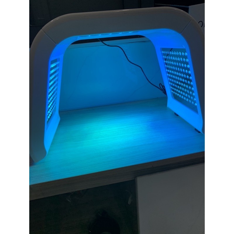 Đèn Vòm Ánh Sáng Sinh Học Omega Light Hàn Quốc 7 màu