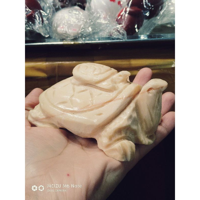 rùa đá nguyên khối