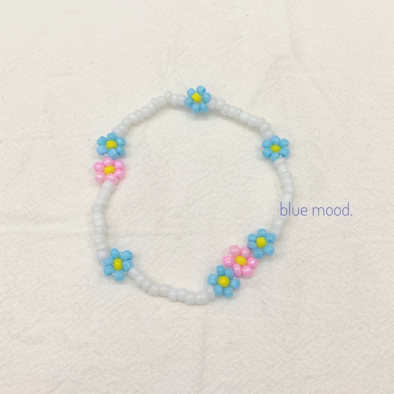 Vòng tay handmade hạt cườm dạng thun Inspired Yuna Itzy