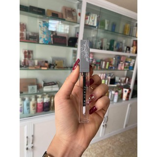 Son Bóng Dưỡng Mềm Và Căng Mọng Môi Flash Moment
