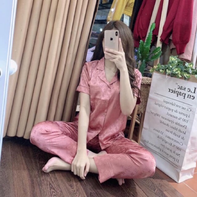 Bộ lụa gấm áo cộc quần dài
