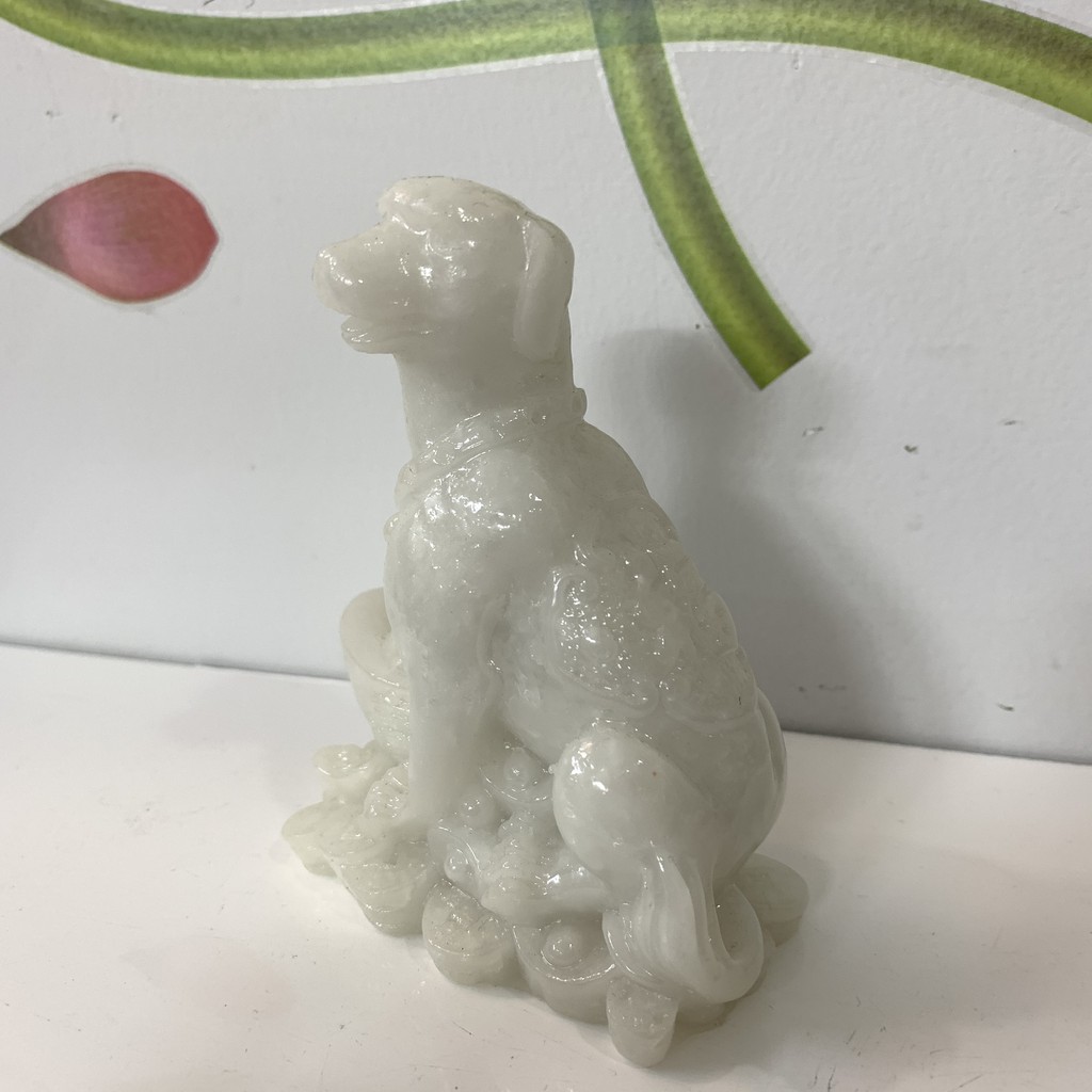[Tượng chó phong thủy] Tượng đá trang trí con chó giữ tài lộc phong thủy - Màu trắng đá non nước - Cao 10cm