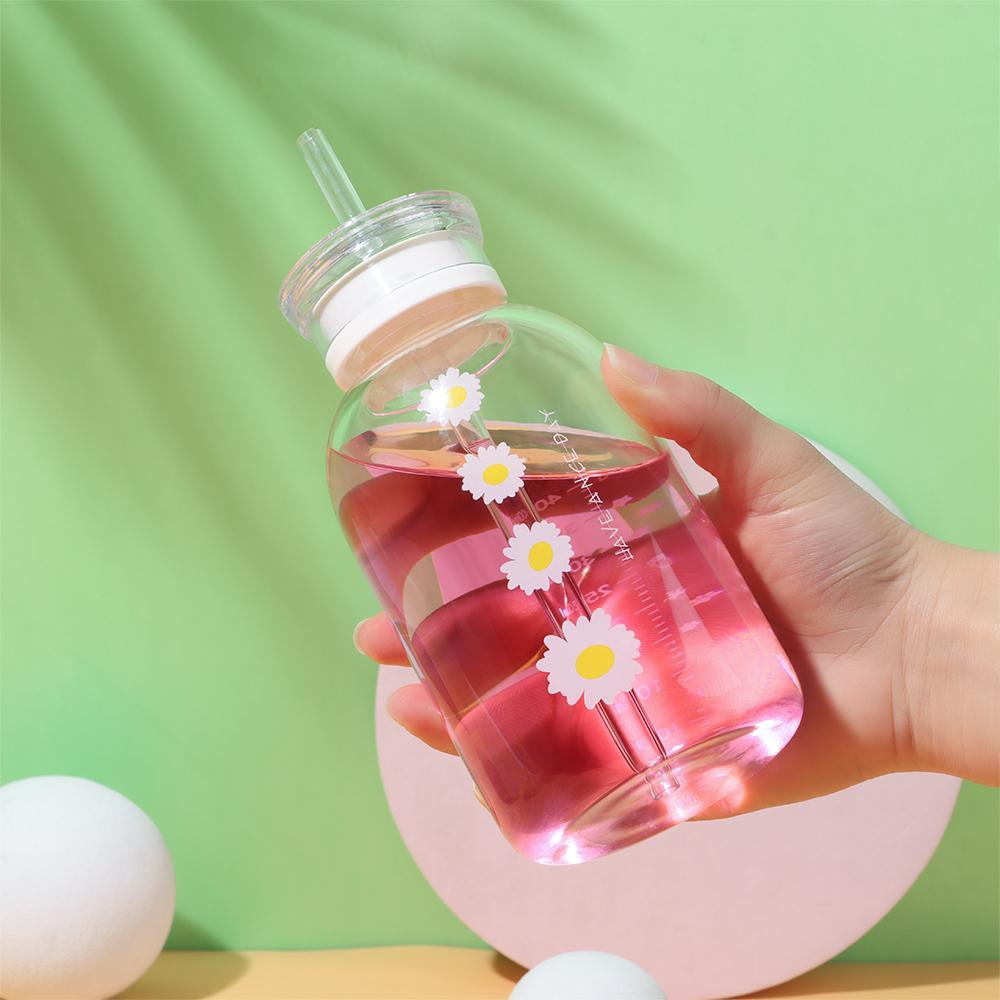 Bình Nước Có Ống Hút Thiết Kế Dễ Thương
