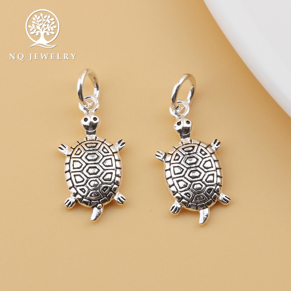 Charm bạc rùa vàng treo - NQ Jewelry