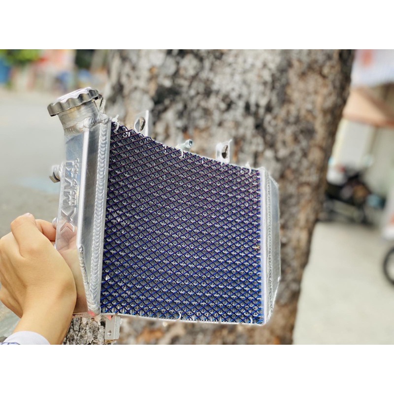 Két nước cong X1R winner/Sonic/exciter150 /Varrio lưới titan